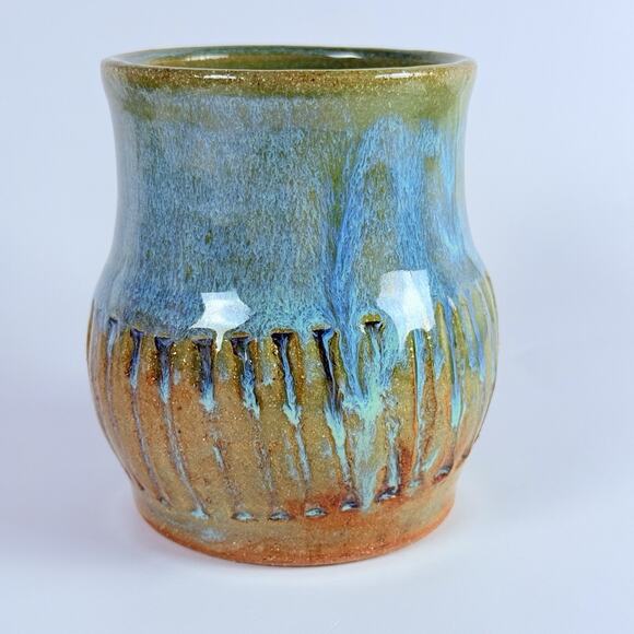 Studio Pottery Mug Signed Nancy Jana Kent JanaWare  Blue Green Drip 14oz - Picture 2 of 9